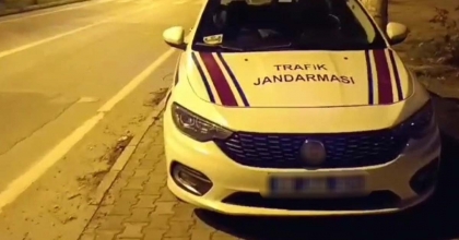 UYUŞTURUCU ETKİSİ ALTINDA ARAÇ KULLANIRKEN YAKALANDI