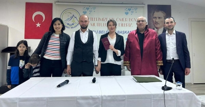 YILIN SON GÜNÜ EVLENDİLER