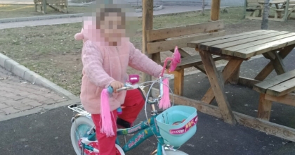 4 YAŞINDAKİ KÜÇÜK KIZIN SADECE 2 DEFA BİNEBİLDİĞİ BİSİKLETİNİ ÇALDILAR