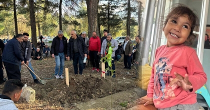 5 YAŞINDAKİ FATMAANA TOPRAĞA VERİLDİ