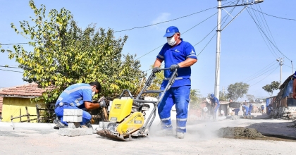 ACİL ÇÖZÜM EKİPLERİ İZMİR’E İZ BIRAKTI