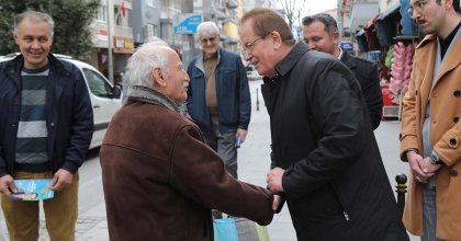 AK PARTİ ADAYI ESNAF ZİYARETİ YAPTI