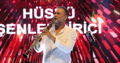 AK PARTİ’DE HÜSNÜ ŞENLENDİRİCİ SÜRPRİZİ