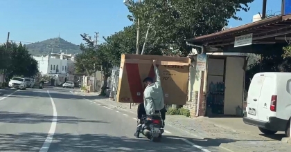 TEHLİKELİ YOLCULUK KAMERALARDA