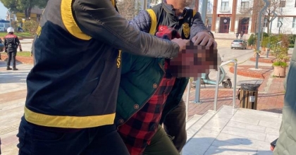 ALTIN BİLEZİKLER İÇİN SAHİBİNİ ÖLDÜREN KATİL ZANLISI TUTUKLANDI