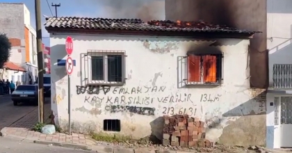 METRUK BİNA ALEVLER ARASINDA KALDI