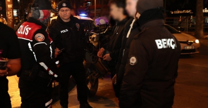 ARANAN 25 ŞÜPHELİ YAKALANDI