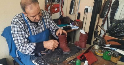 AYAKKABI TAMİRCİLERİ RANDEVU İLE ÇALIŞMAYA BAŞLADI