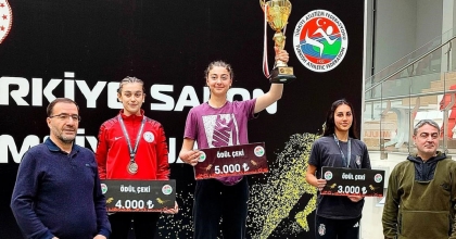 AYDINLI SPORCULAR TÜRKİYE ŞAMPİYONASI’NDAN MADALYALARLA DÖNDÜ