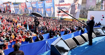 BAŞKAN ZOLAN: MİLLETE HAYAL SATMAKLA BU ŞEHİR İLERİ GİTMEZ