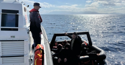 BODRUM'DA 15 DÜZENSİZ GÖÇMEN KURTARILDI