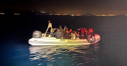 BODRUM'DA 17 DÜZENSİZ GÖÇMEN YAKALANDI