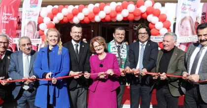 ÇELİK, SEÇİM MERKEZİNİ TÖRENLE AÇTI