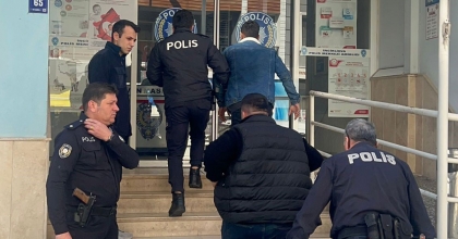 ÇİNE’DE ÇALDILAR, İNCİRLİOVA POLİSİNE YAKALANDILAR