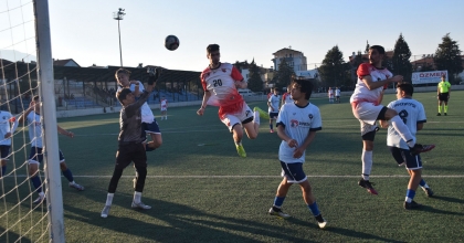 DEĞİRMENÖNÜ-AKKONAK MAÇI DOSTÇA BİTTİ 1-1