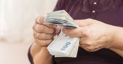 EVDE BAKIM YARDIMI HESAPLARA YATIRILMAYA BAŞLANDI