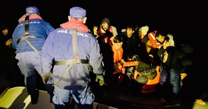 FETHİYE’DE 22 DÜZENSİZ GÖÇMEN YAKALANDI