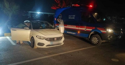 GİŞE MEMURUNU GASP ETTİLER