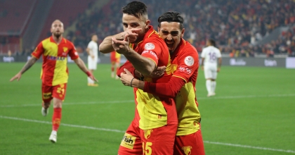 GÖZTEPELİ BİLLEL MESSAOUDİ, PARLAMAYA DEVAM EDİYOR