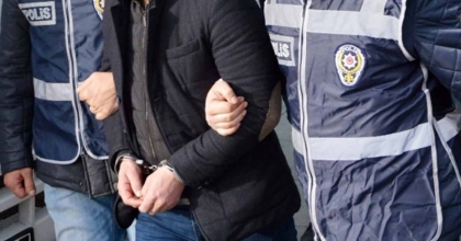 İZMİR’DE FETÖ VE PKK’YA OPERASYON: 10 GÖZALTI