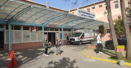 İZMİR’DE HAREKETLİ DAKİKALAR: JANDARMA TÜFEKLE VURULDU