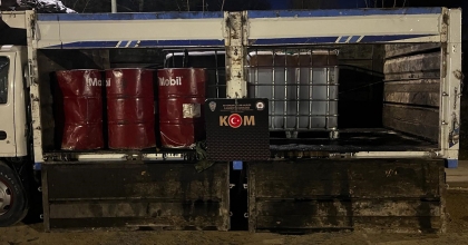 KAMYONDA 3 TON 350 KİLOGRAM KARIŞIMLI KAÇAK AKARYAKIT ELE GEÇİRİLDİ