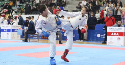 KARATENİN YILDIZLARI DENİZLİ’DE BULUŞTU