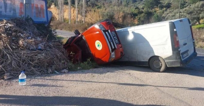 MİLAS’TA TRAFİK KAZASI: 2 YARALI