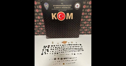 POLİS 175 ADET TARİHİ SİKKE VE OBJE ELE GEÇİRDİ  