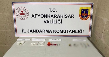 TERS YÖNDEN KAÇMAK İSTEYEN ZEHİR TACİRİ JANDARMA TARAFINDAN YAKALANDI