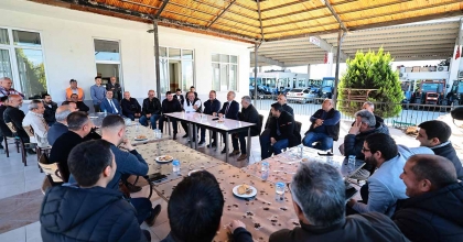 TRAKTÖRCÜLER SİTESİNİ ZİYARET ETTİ