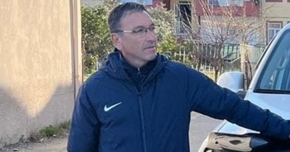 SÜPÜRME ARACININ ÇARPTIĞI İŞÇİ AĞIR YARALANDI