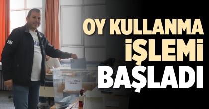 SEÇMENLER OY KULLANMAYA BAŞLADI
