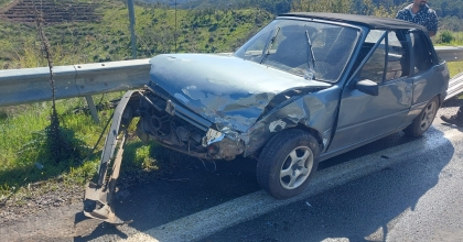 MARMARİS'TE TRAFİK KAZASI: 2 YARALI