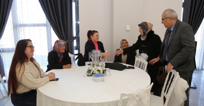 ÇAMELİLİ KADINLAR İÇİN MATİNE