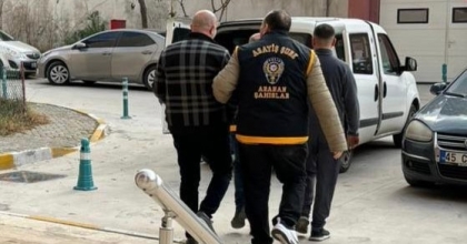 53 YIL HAPİS CEZASIYLA ARANAN ŞAHIS YAKALANDI