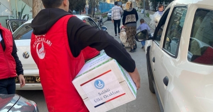 ÜLKÜ OCAKLARINDAN YARDIM ELİ