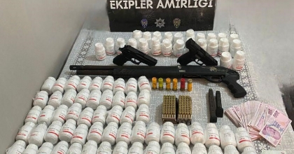 İZMİR’DE UYUŞTURUCU OPERASYONU