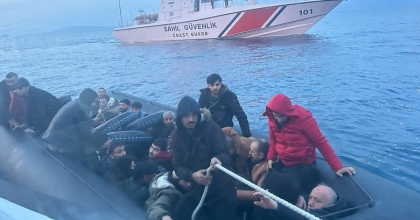 BODRUM'DA 26 DÜZENSİZ GÖÇMEN YAKALANDI