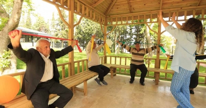 BU MERKEZ GÖNÜLLERE DOKUNUYOR