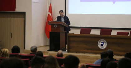 DENİB BAŞKANI MEMİŞOĞLU, GENÇLERE KARİYER YOLUNU ANLATTI