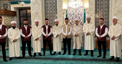 ENDERUN USULÜ İLE TERAVİH KILINDI