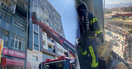 EVDE ÇIKAN YANGIN KISA SÜREDE SÖNDÜRÜLDÜ