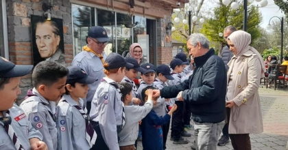 FETHİYE'DE İZCİLERDEN DOĞA YÜRÜYÜŞÜ