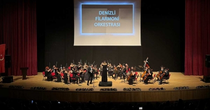 FİLARMONİ ORKESTRASINDAN BÜYÜLEYİCİ KONSER