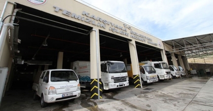 İZMİR’DE BELEDİYE ŞANTİYESİNE UYUŞTURUCU OPERASYONU