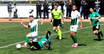 MUĞLA DERBİSİNDE 3 PUANIN SAHİBİ MUĞLASPOR OLDU
