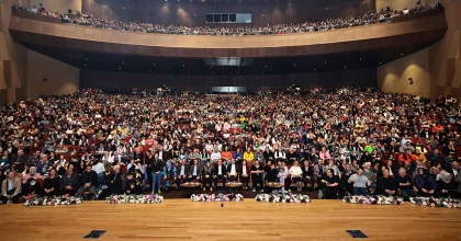 ONBİNLER AKIN ETTİ