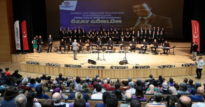 ÖZAY GÖNLÜM ESERLERİYLE ANILDI