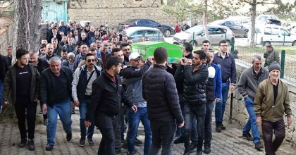 SUDA CESEDİ BULUNAN ÇOCUK DUALARLA SON YOLCULUĞUNA UĞURLANDI  